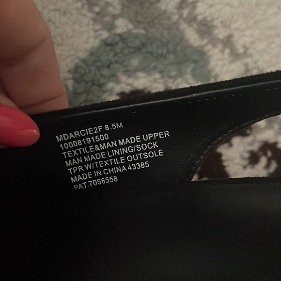 New Material Girl gold & black embellished stiletto sling back heels Size 8.5 - Picture 8 of 8